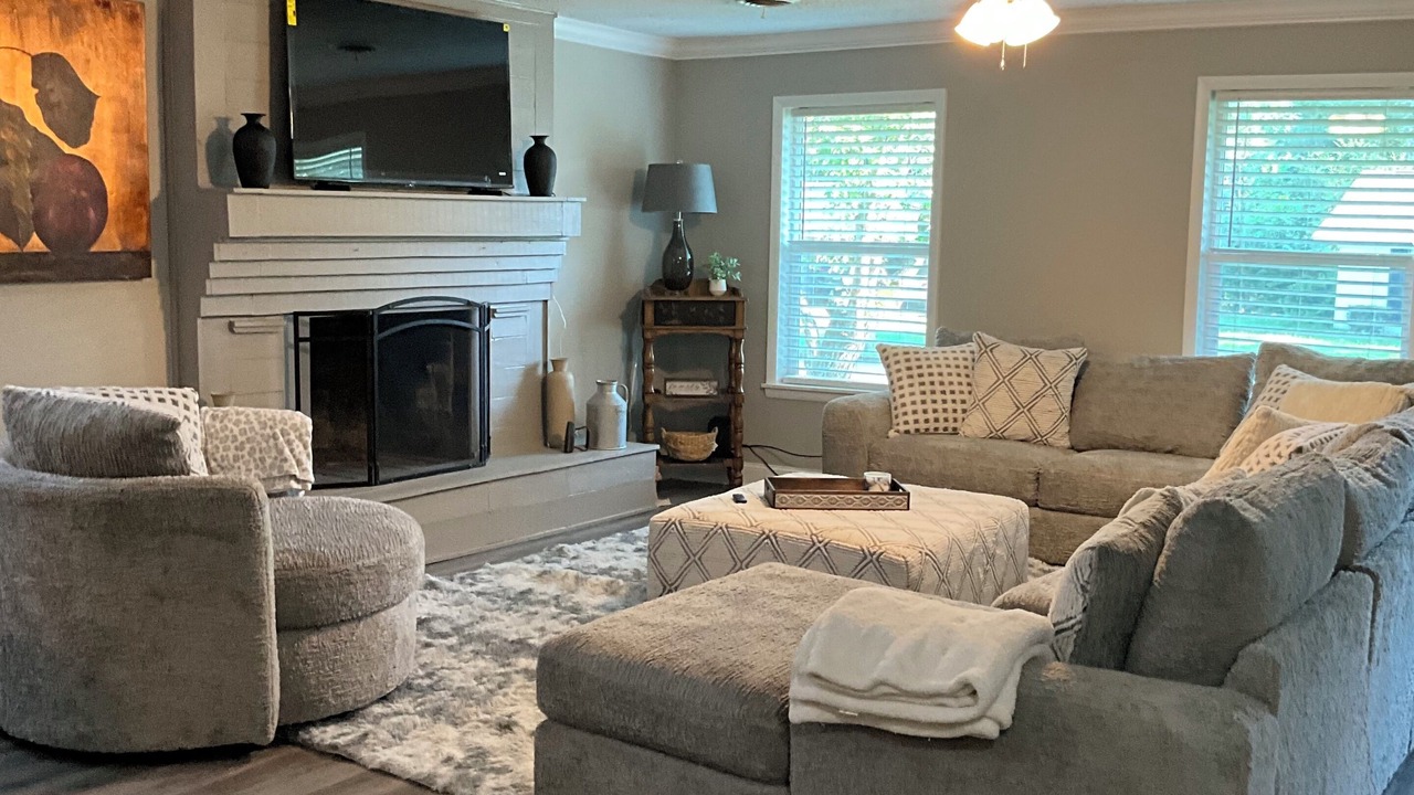 Photo of Livingroom in Tupelo