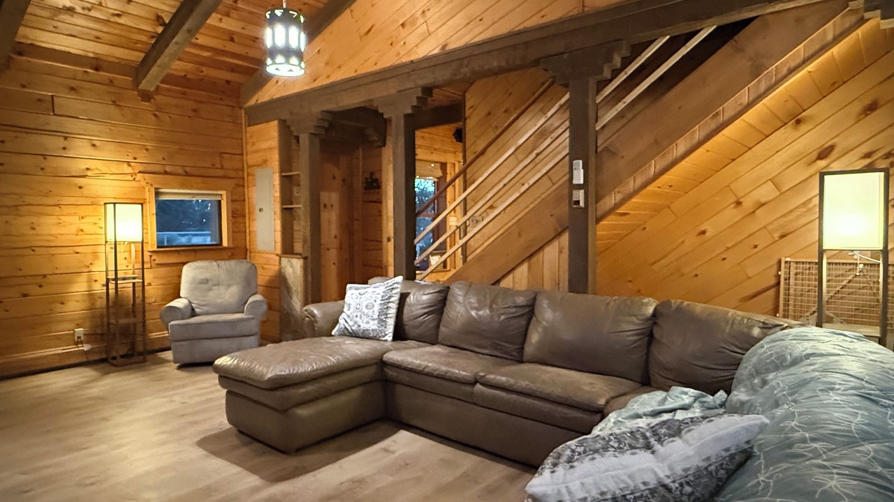 Photo of Livingroom in Bosque Farms