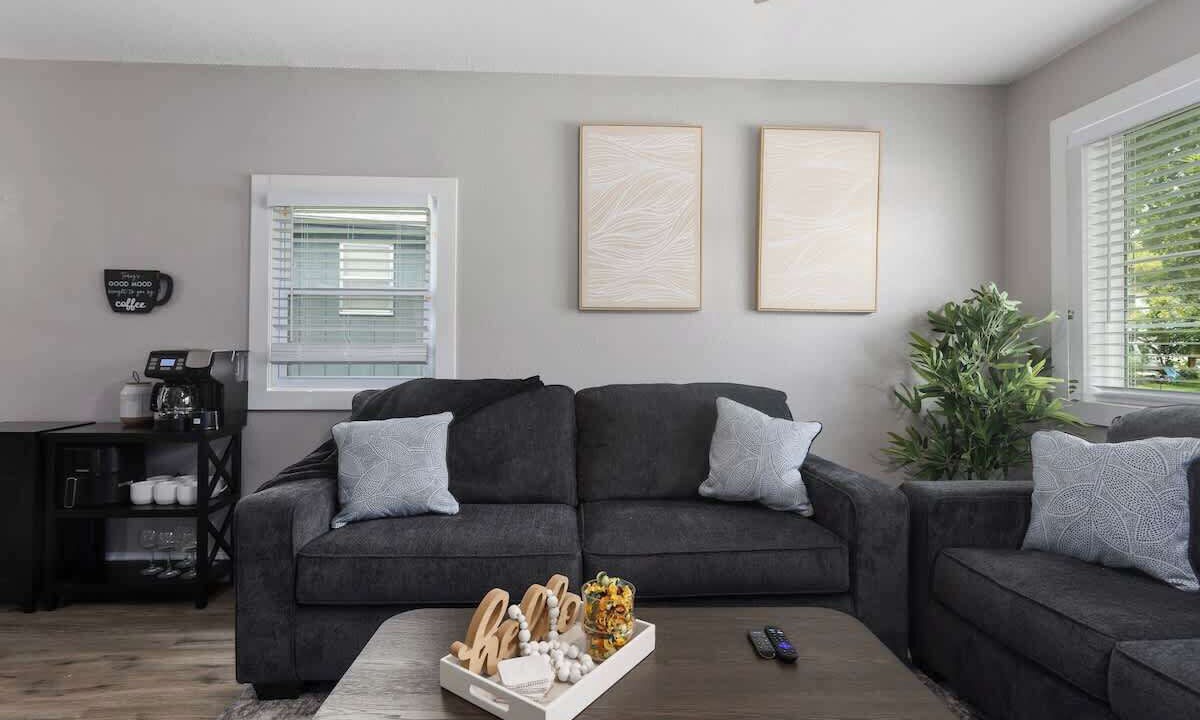 Photo of Livingroom in Olathe