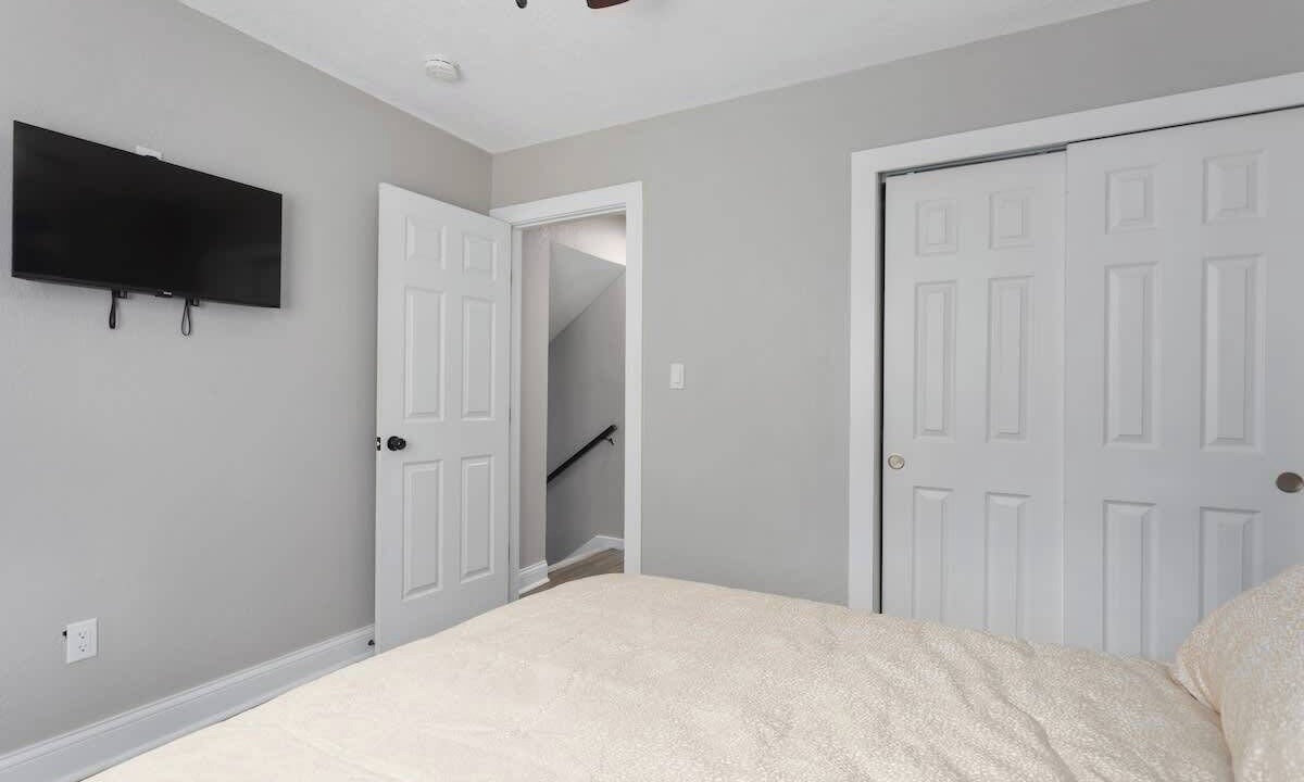 Photo of Bedroom in Olathe