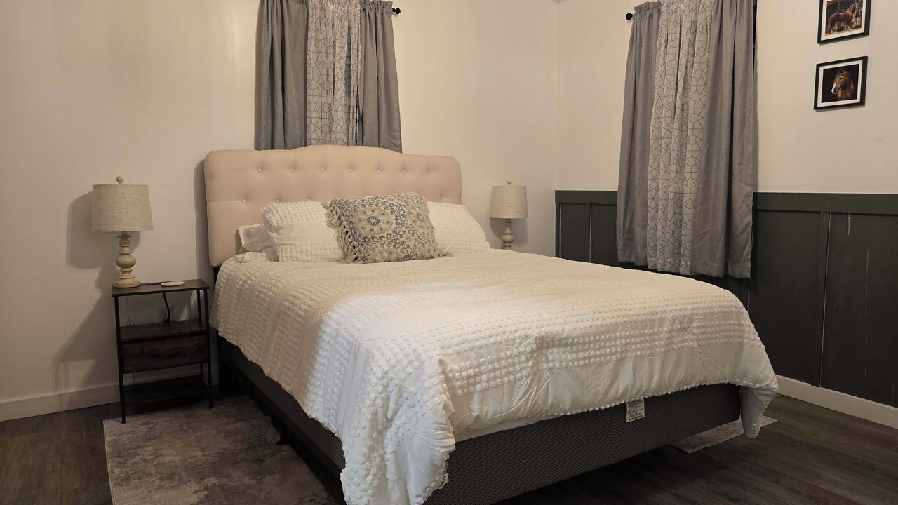 Photo of Bedroom in Owensville