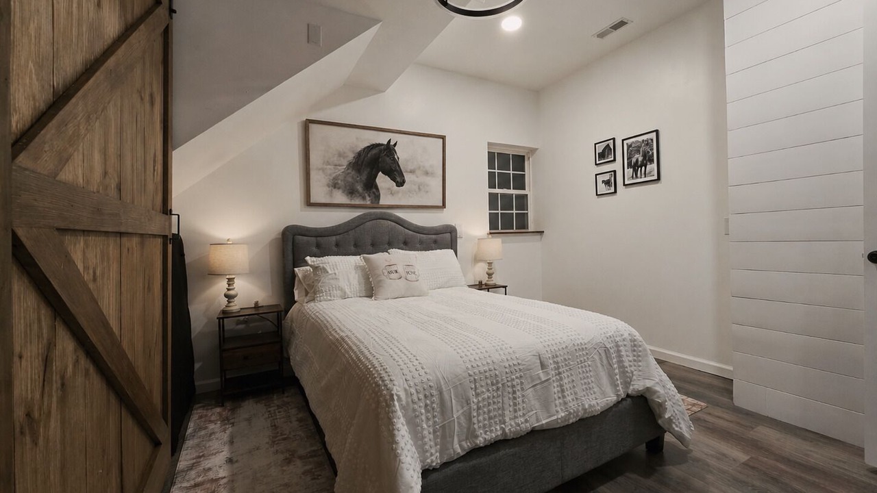 Photo of Bedroom in Owensville