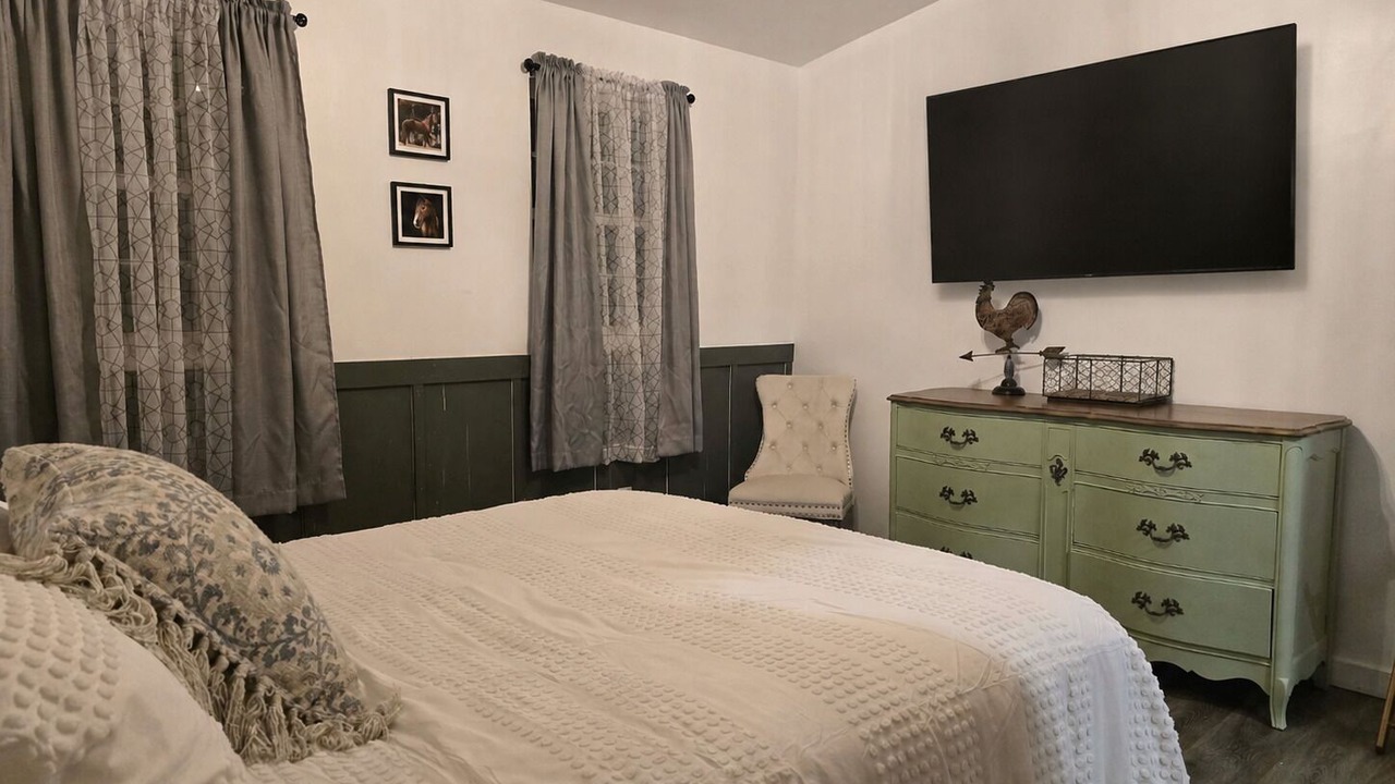 Photo of Bedroom in Owensville