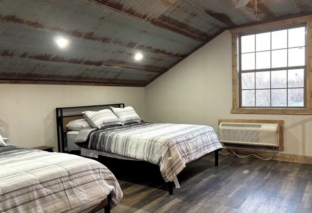 Photo of Bedroom in Parsons
