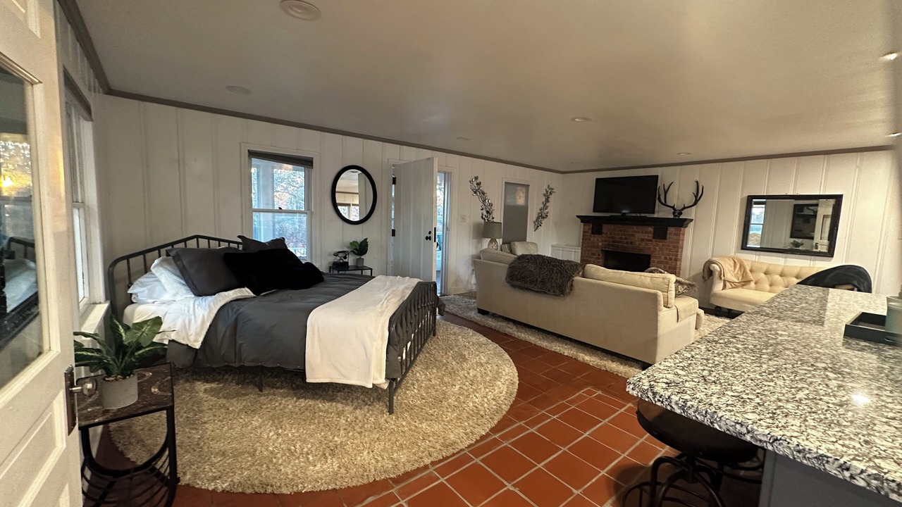 Photo of Bedroom in Wagoner County