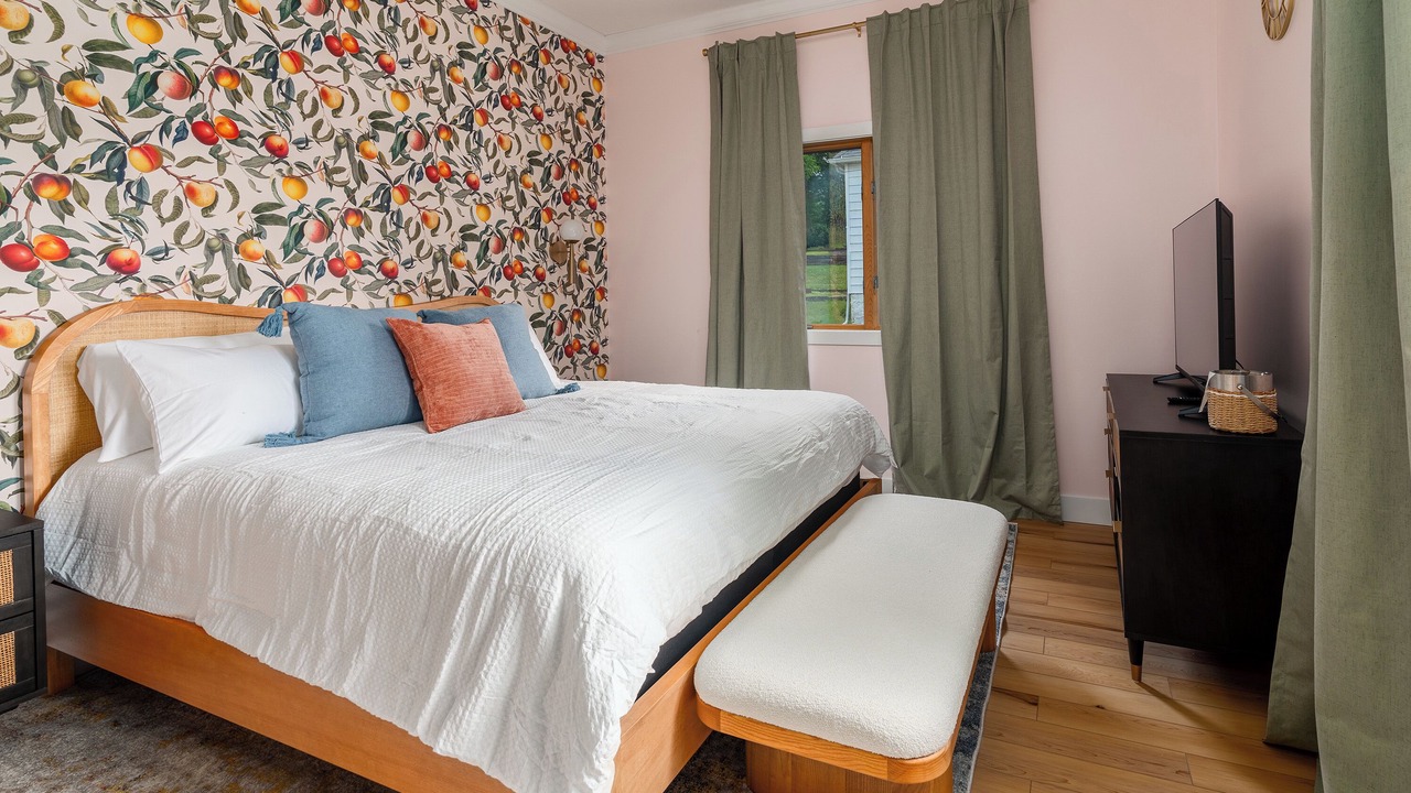 Photo of Bedroom in Cobden