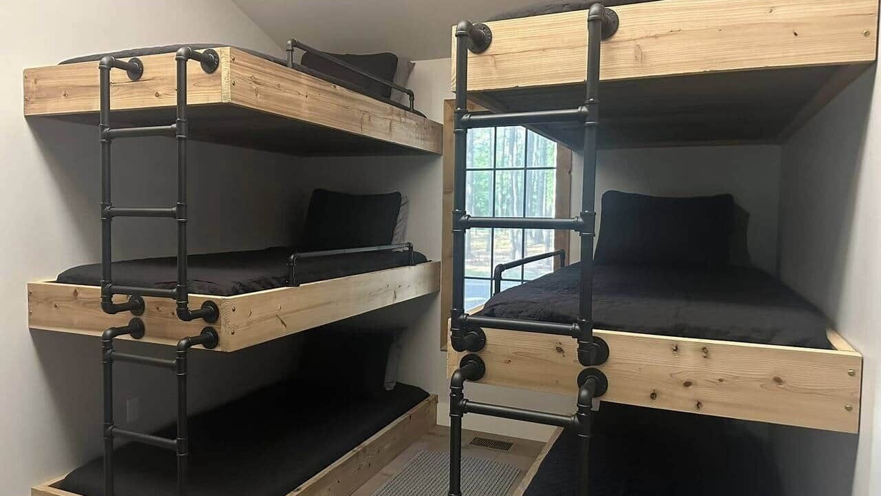 Photo of Bedroom in Counce