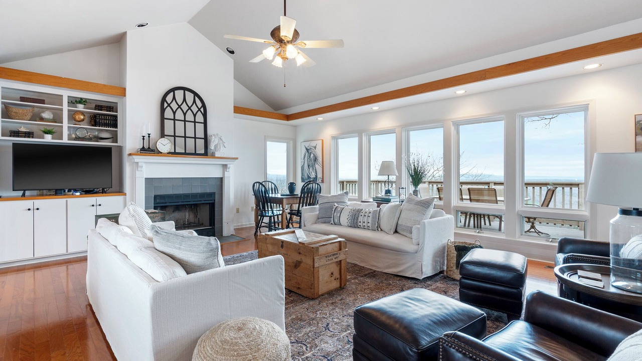 Photo of Livingroom in Quitman