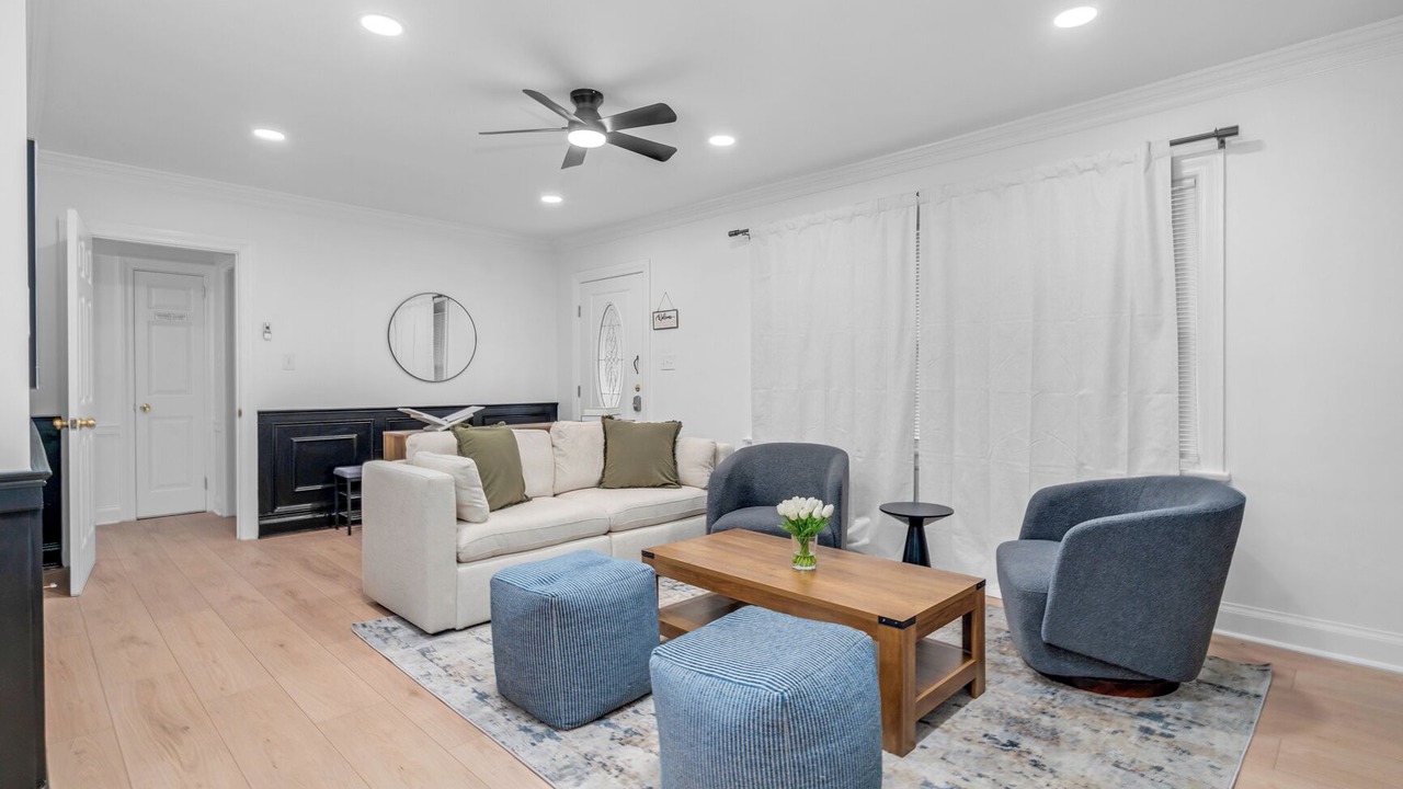 Photo of Livingroom in Rocky Mount