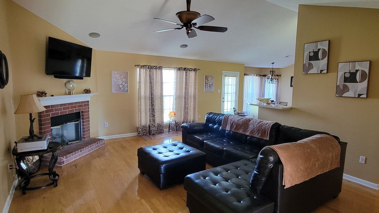 Photo of Livingroom in Horn Lake