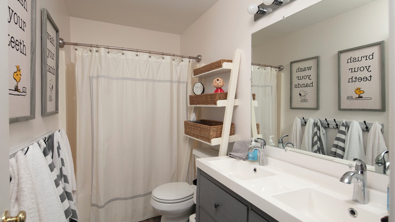 Photo of Bathroom in Kenton