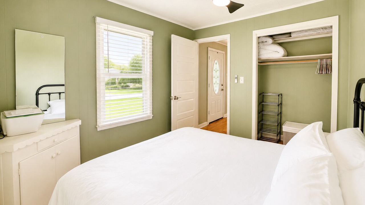 Photo of Bedroom in El Dorado