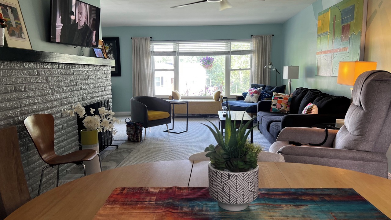 Photo of Livingroom in Latonia