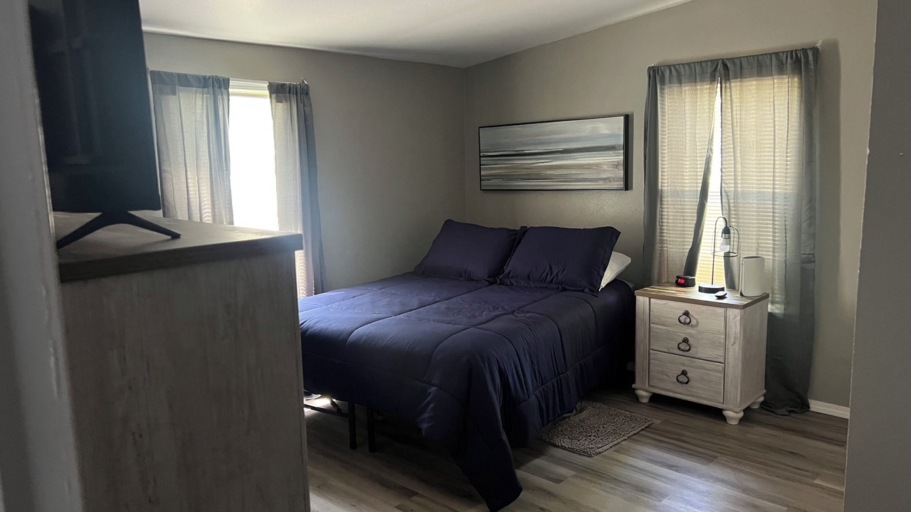 Photo of Bedroom in Evening Shade
