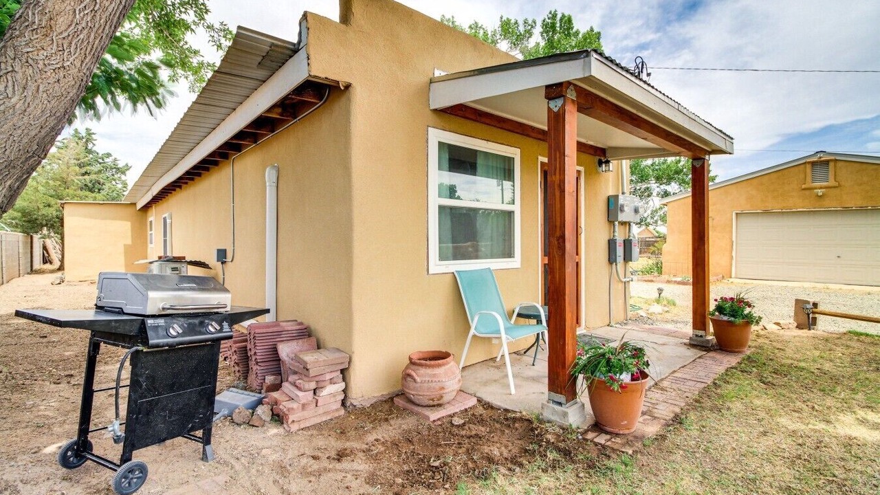 Photo of Outdoor in Bosque Farms