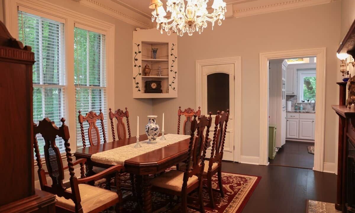 Photo of Livingroom in Hickman