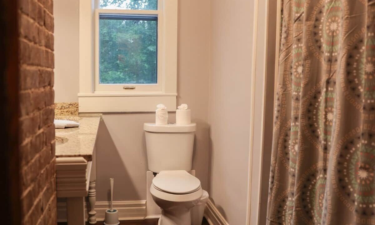 Photo of Bathroom in Hickman