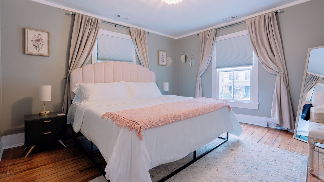 Photo of Bedroom in Washington
