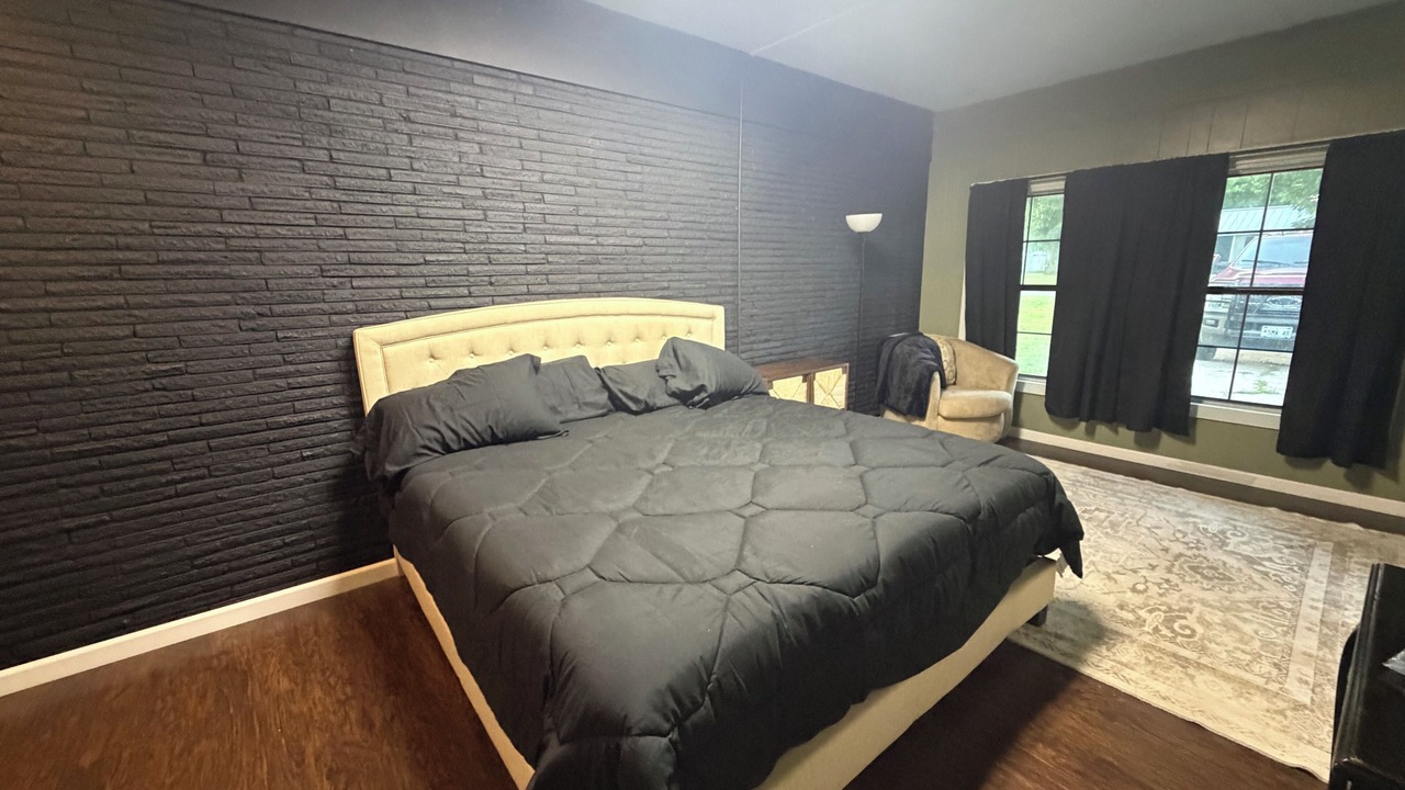 Photo of Bedroom in Muscle Shoals