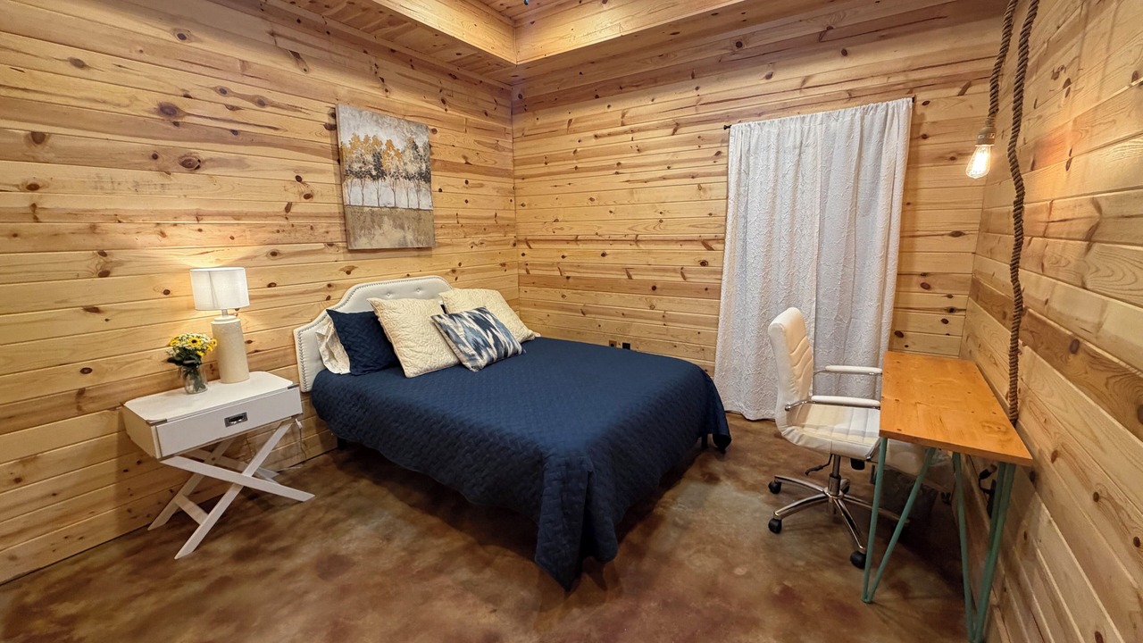 Photo of Bedroom in Bentonville