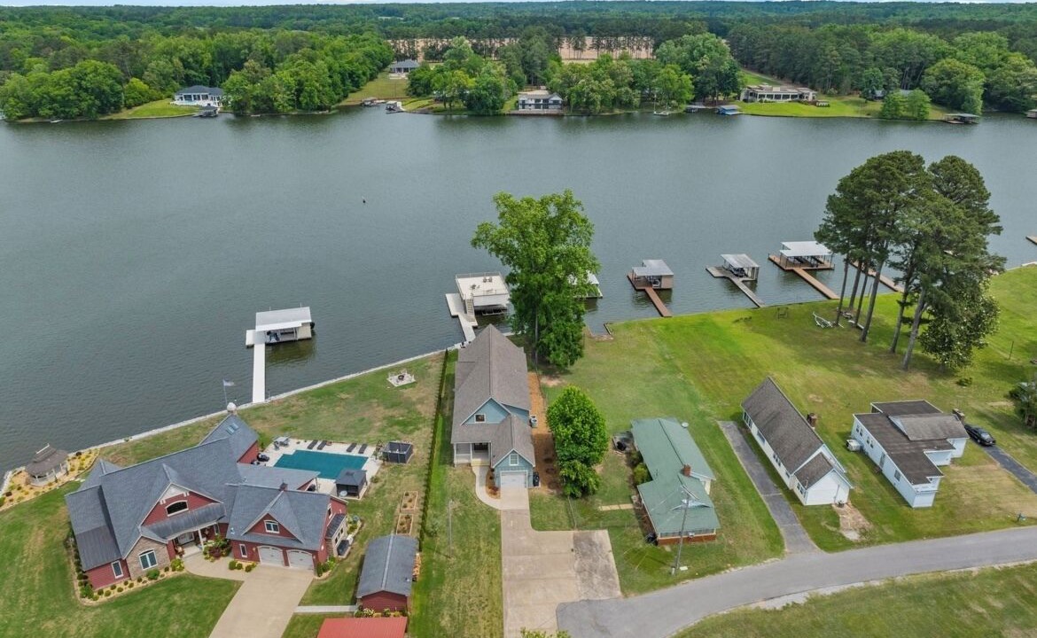 Photo of Outdoor in Killen