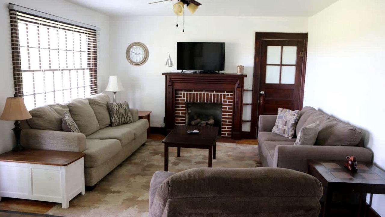 Photo of Livingroom in Columbia