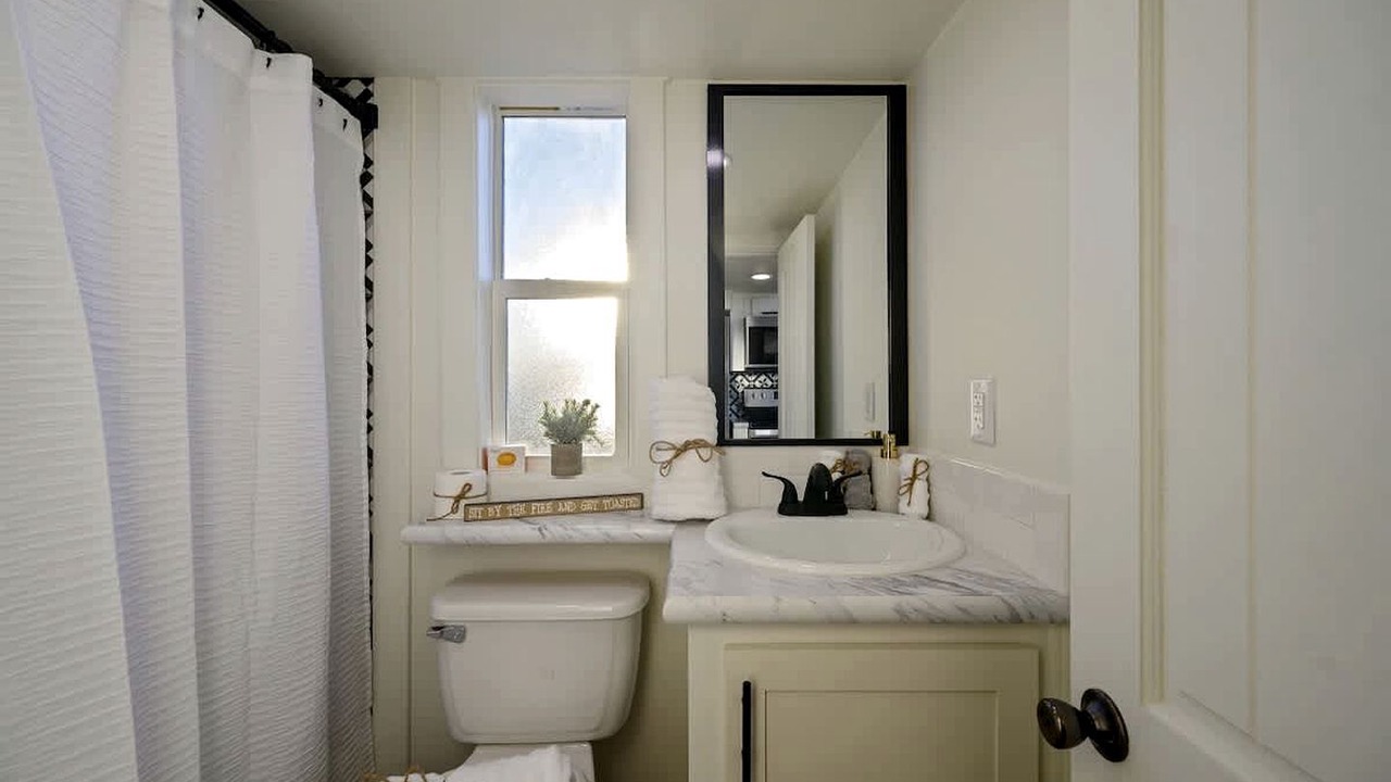 Photo of Bathroom in Clayton