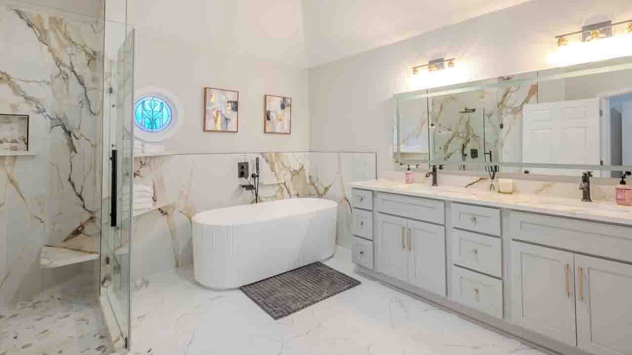 Photo of Bathroom in Cordova