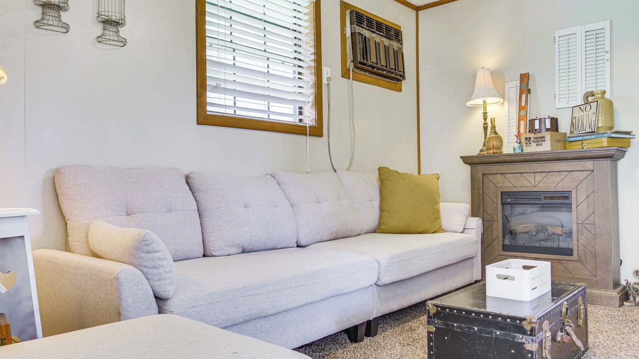 Photo of Livingroom in Burnsville