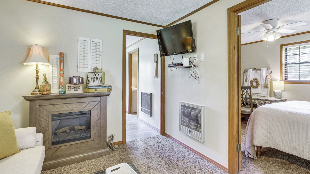 Photo of Livingroom in Burnsville