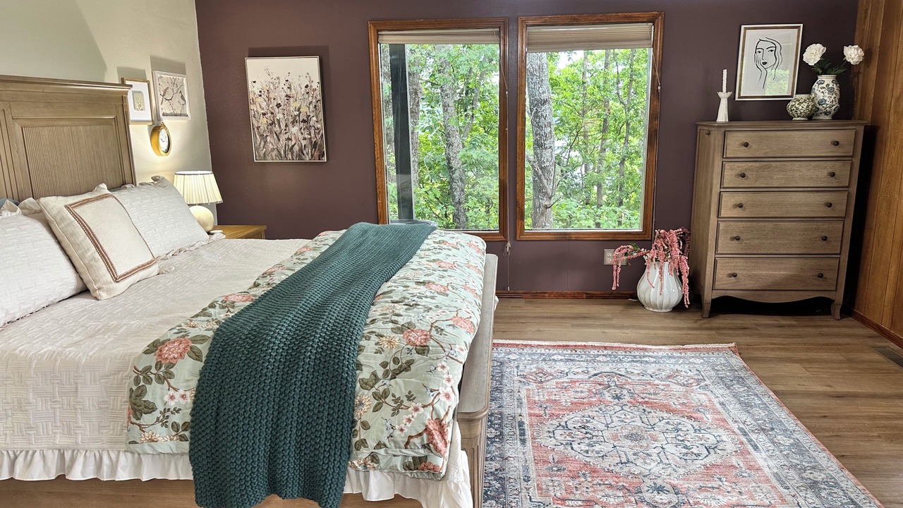 Photo of Bedroom in Paradise Hill