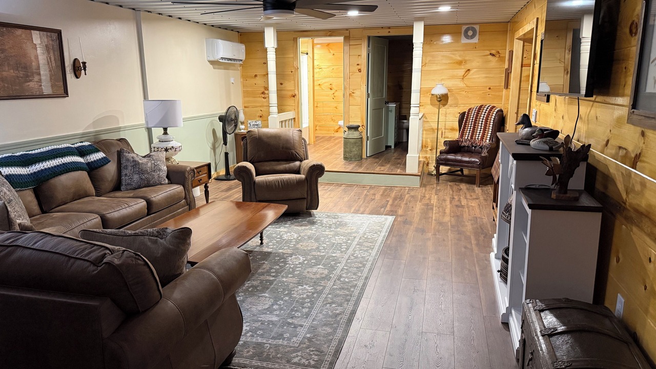 Photo of Livingroom in Woodbine