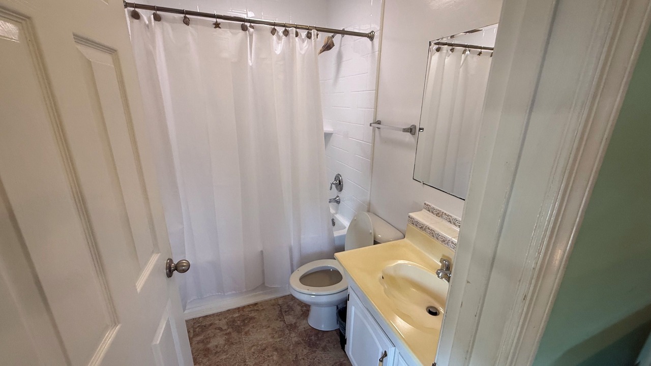Photo of Bathroom in Ocracoke