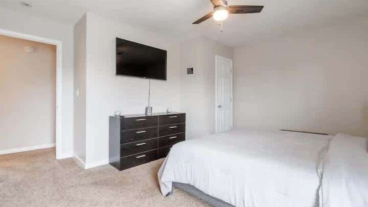 Photo of Bedroom in Clarksville