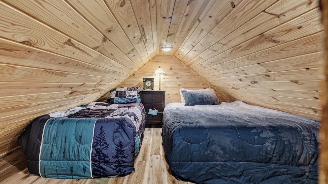 Photo of Bedroom in Smithville