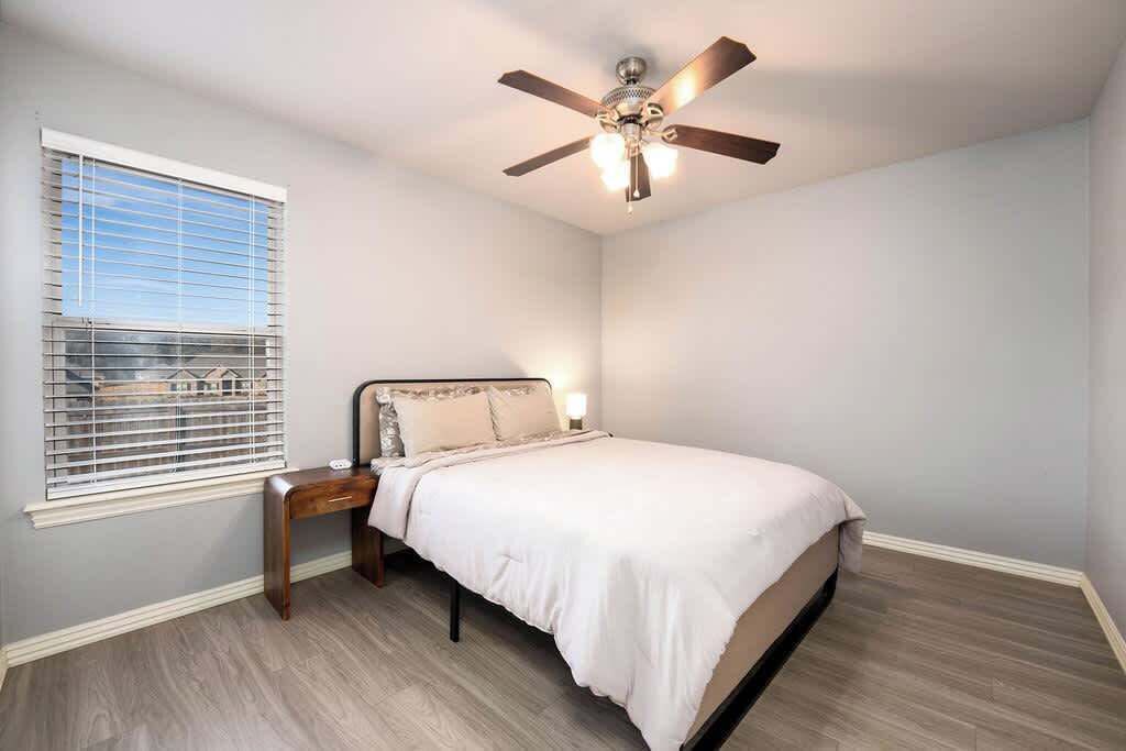 Photo of Bedroom in Barling
