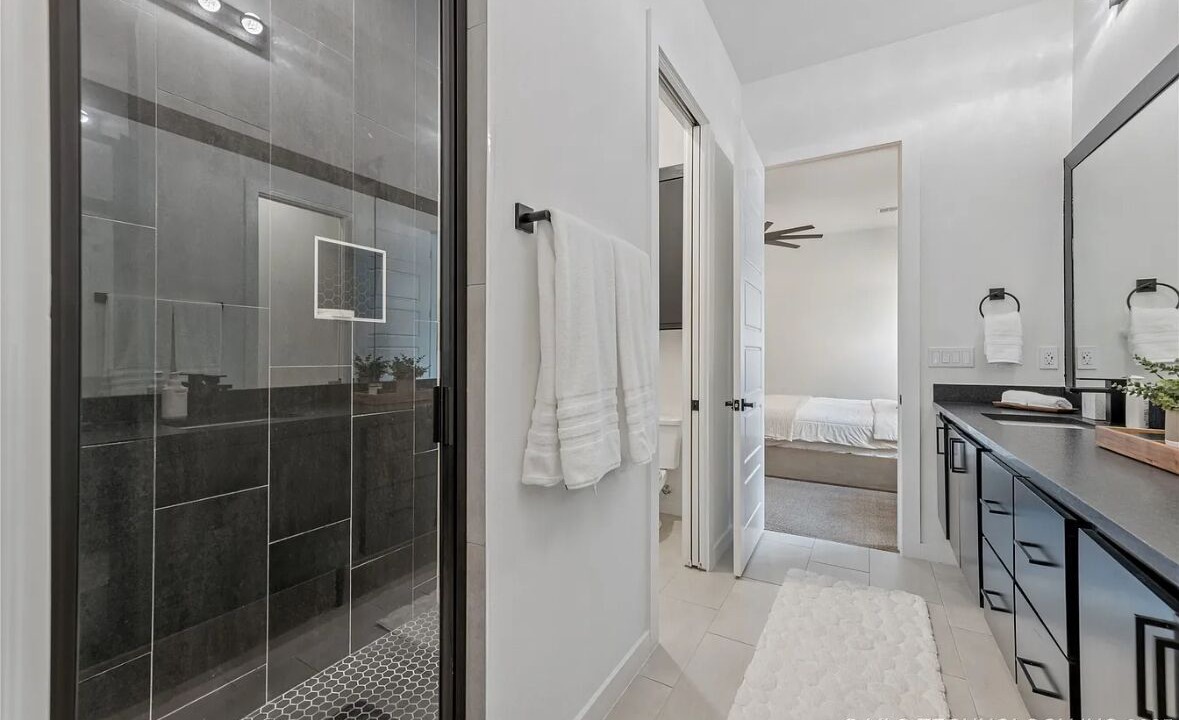 Photo of Bathroom in Bixby