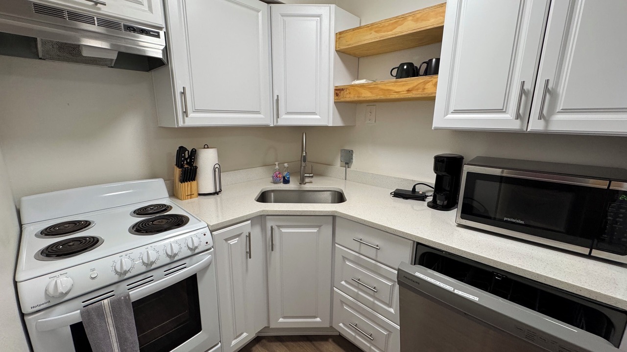Photo of Kitchen in Capital View