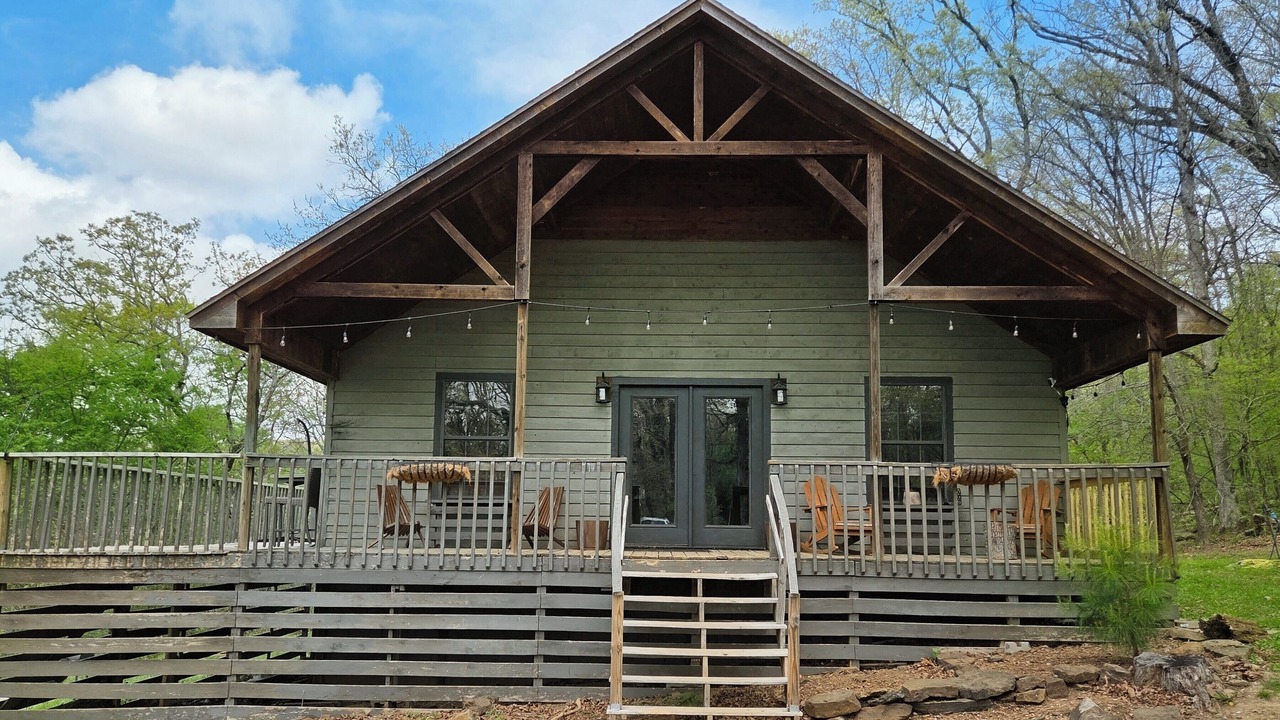 Photo of Outdoor in Mountainburg