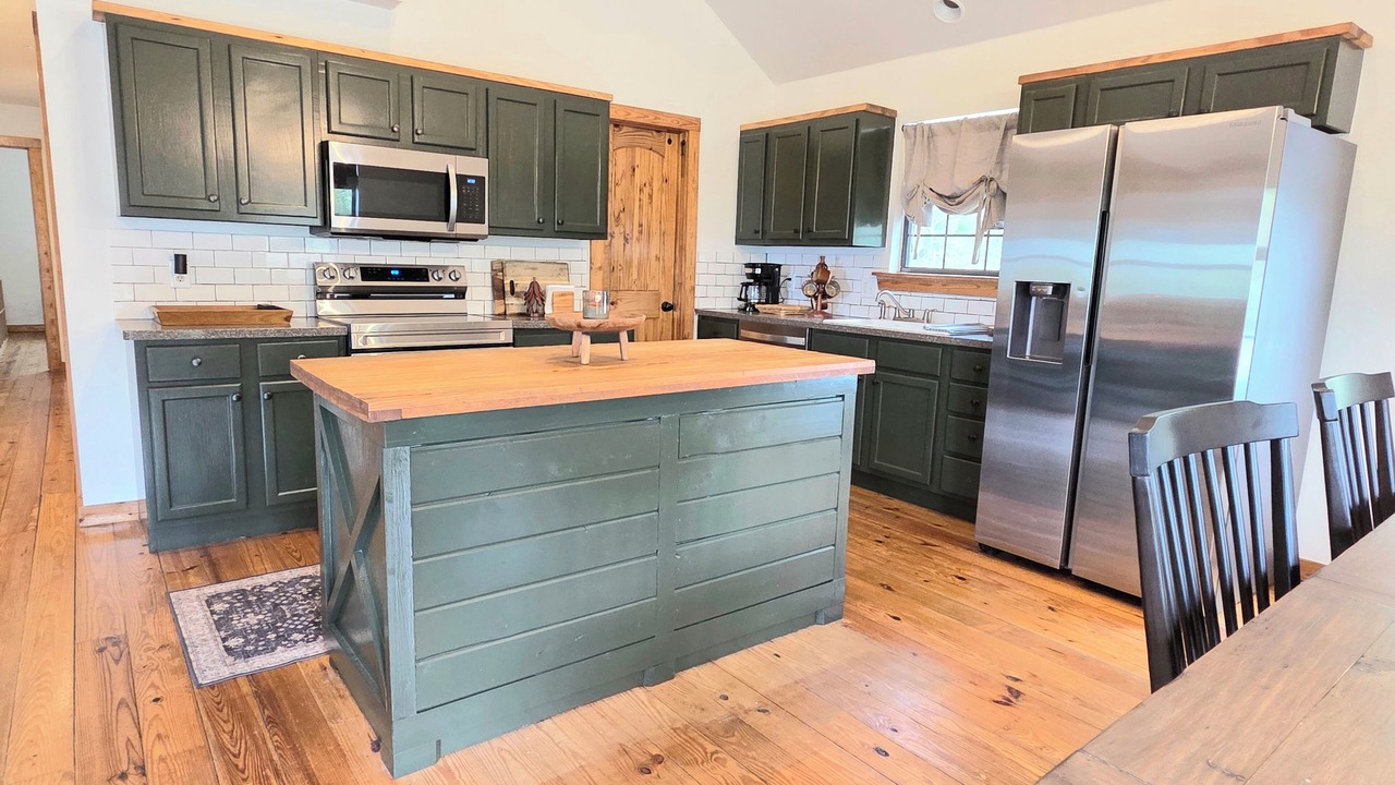 Photo of Kitchen in Mountainburg