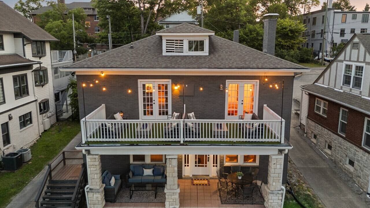 Photo of Outdoor in Hillsboro Village