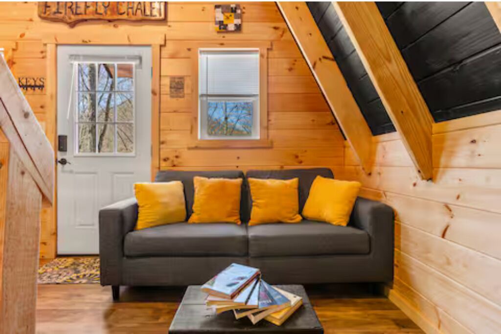 Photo of Livingroom in Stanton