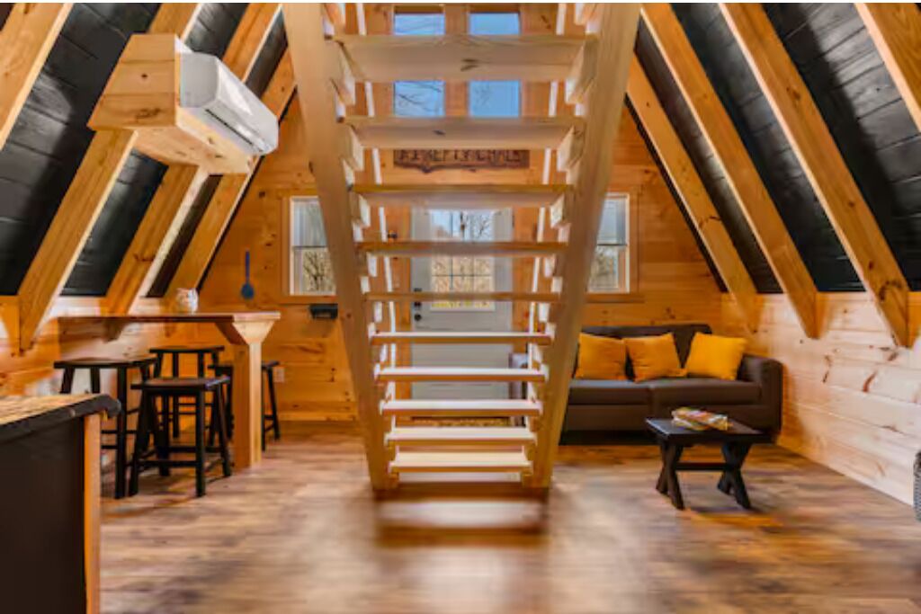 Photo of Livingroom in Stanton