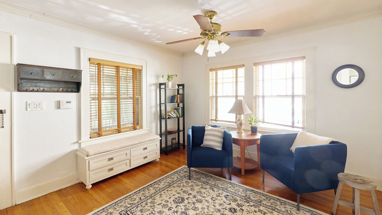 Photo of Livingroom in South Kansas City