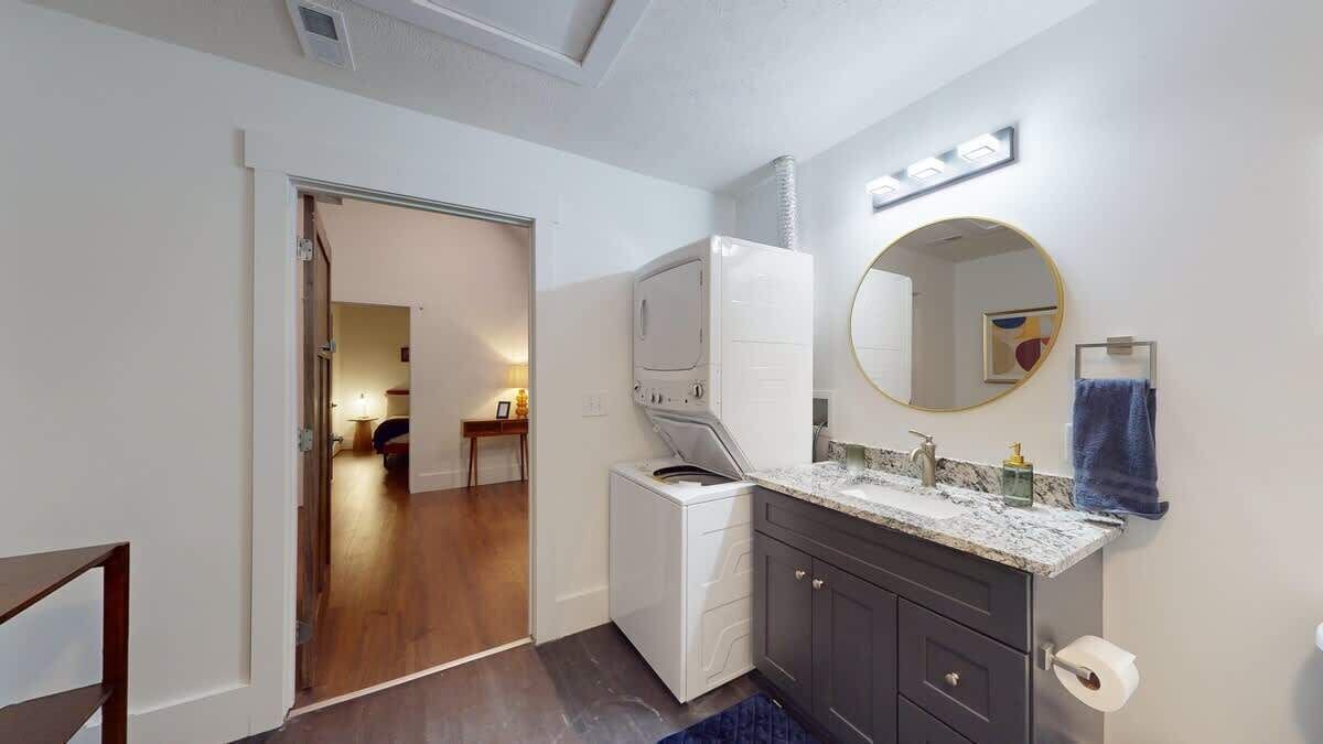 Photo of Bathroom in Grand Island