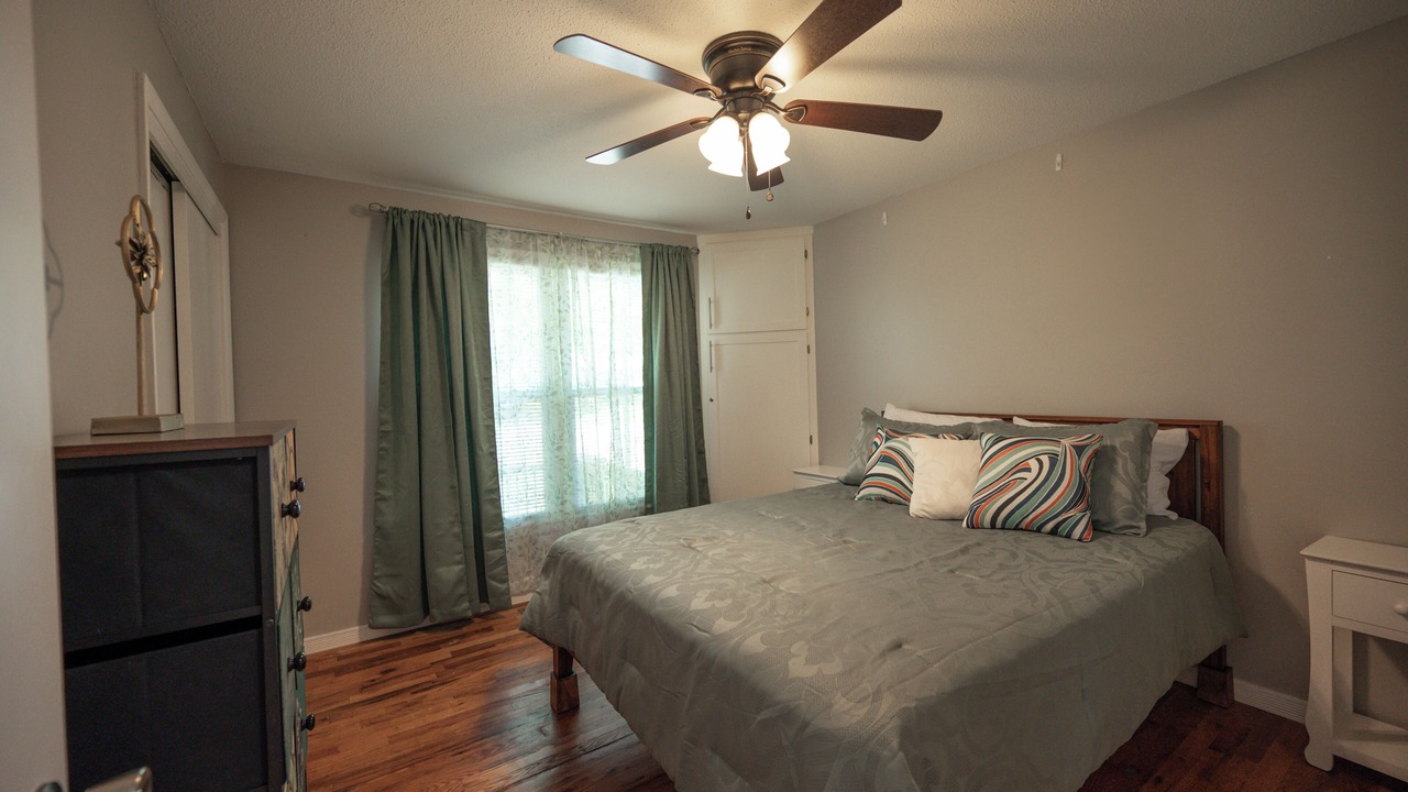 Photo of Bedroom in Springfield