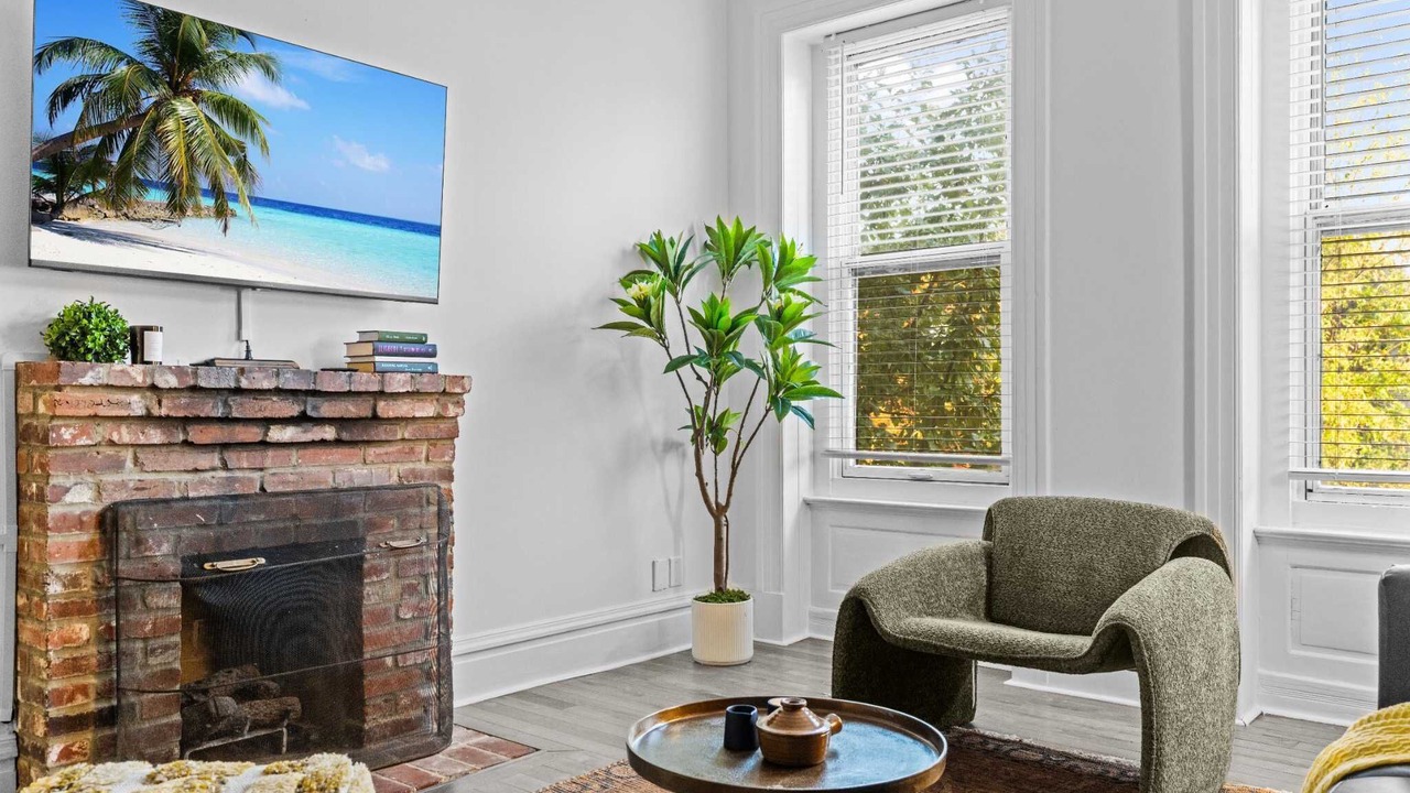 Photo of Livingroom in Soulard