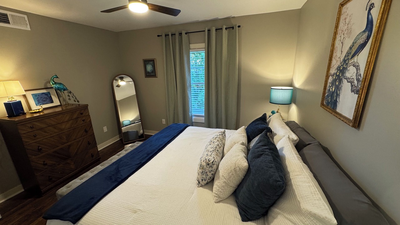 Photo of Bedroom in Hanover Place