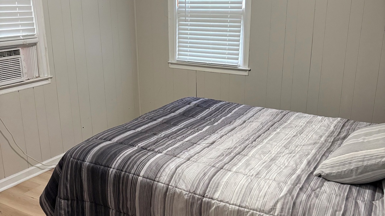 Photo of Bedroom in Maryville