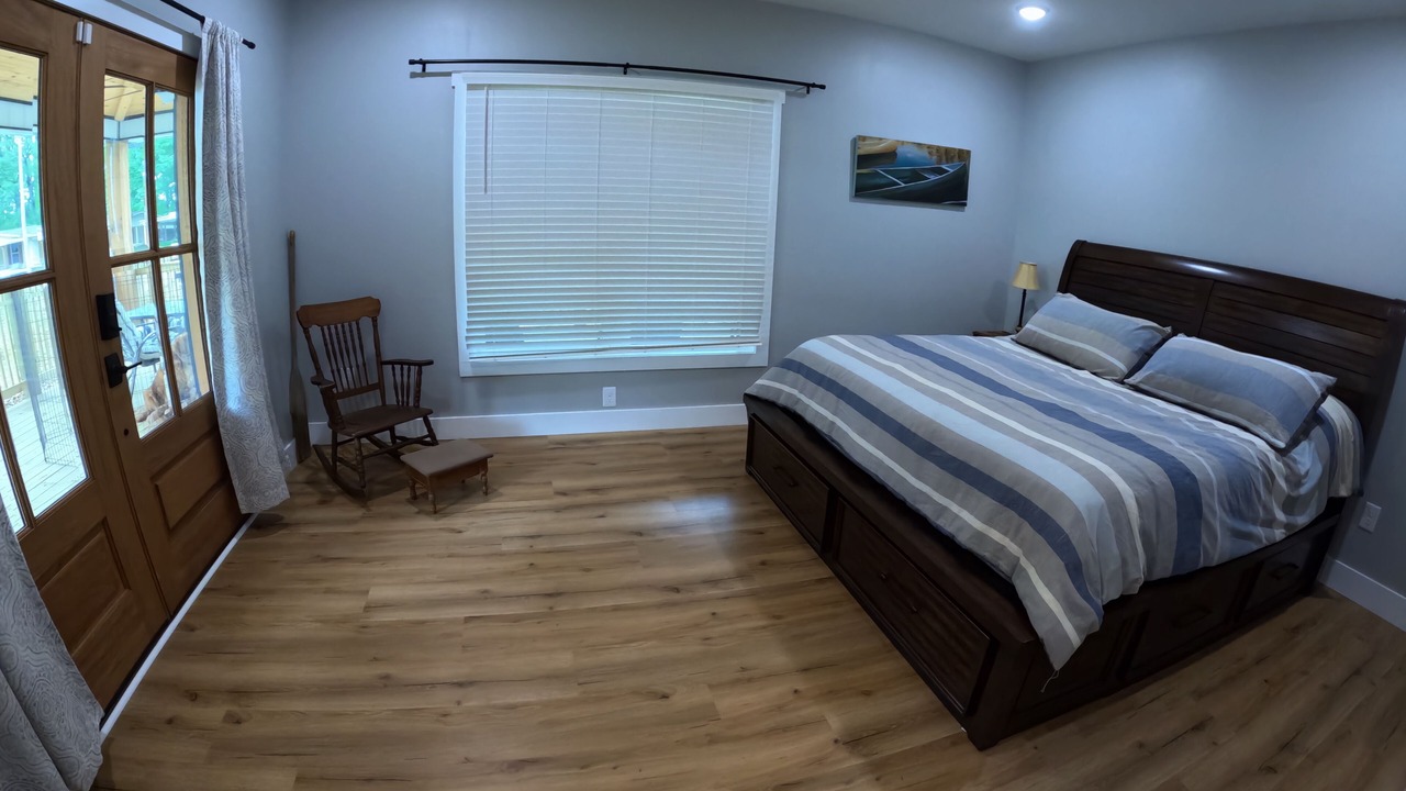 Photo of Bedroom in Springville